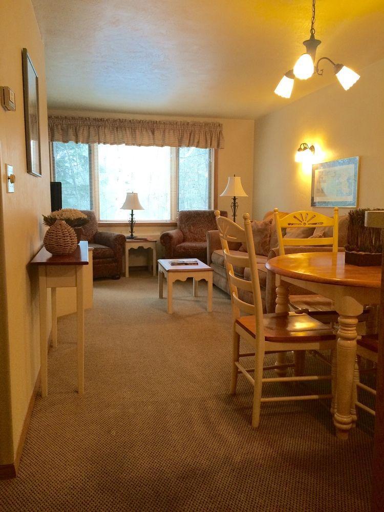 Waterbury Inn Ephraim Exterior photo